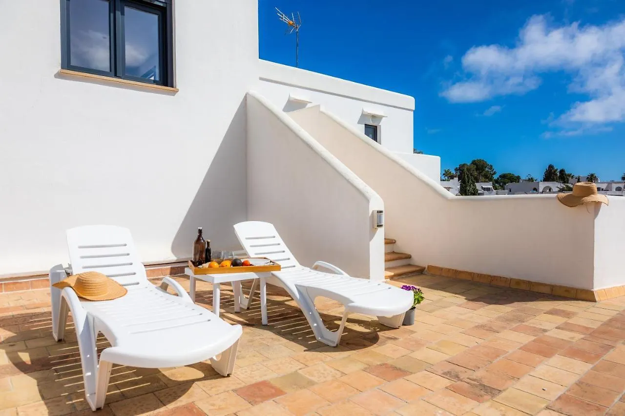 White Suites 2 Cala d'Or  0*, Cala d'Or (Mallorca) Spain