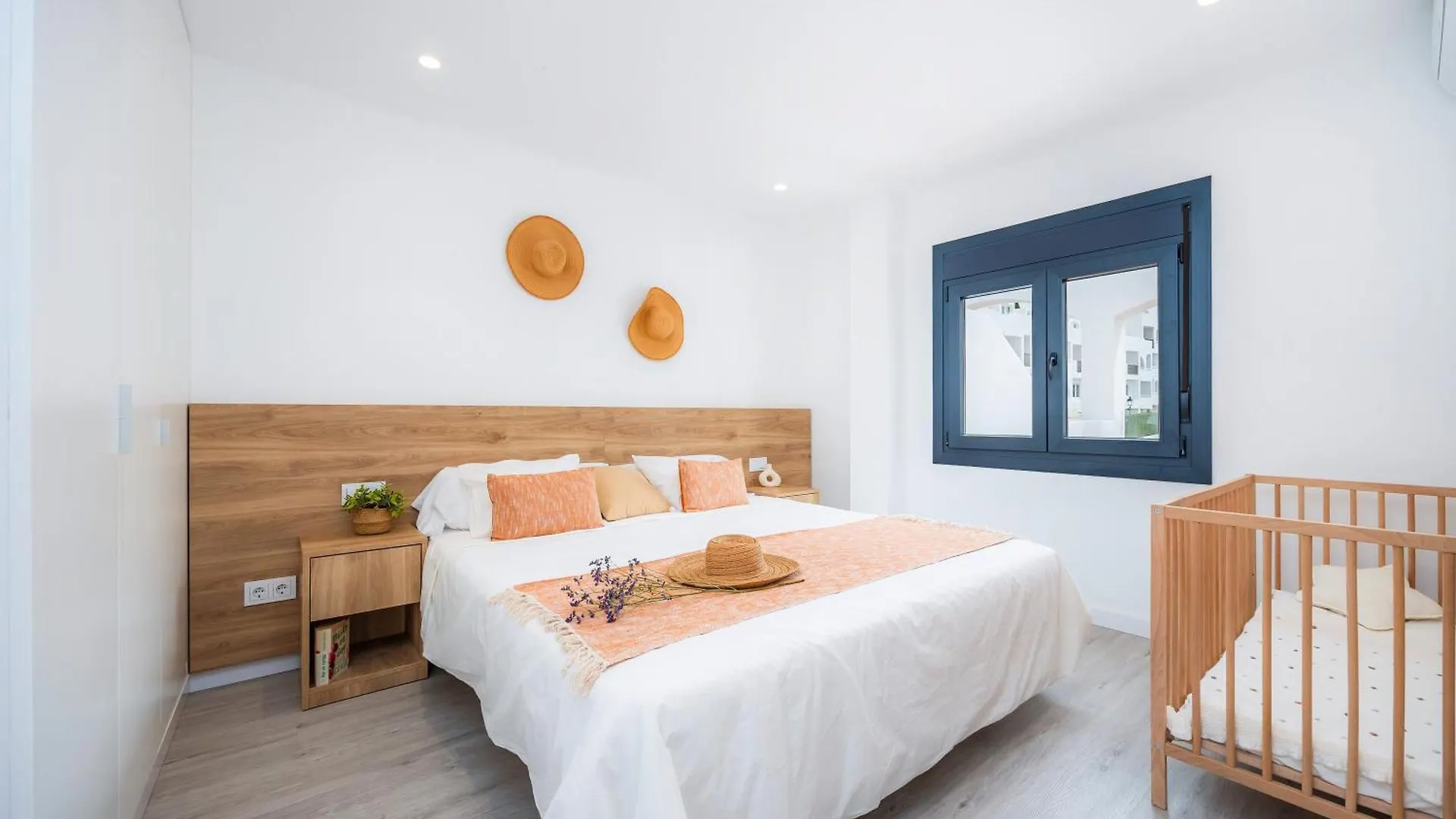 White Suites 2 Cala D´Or 아파트