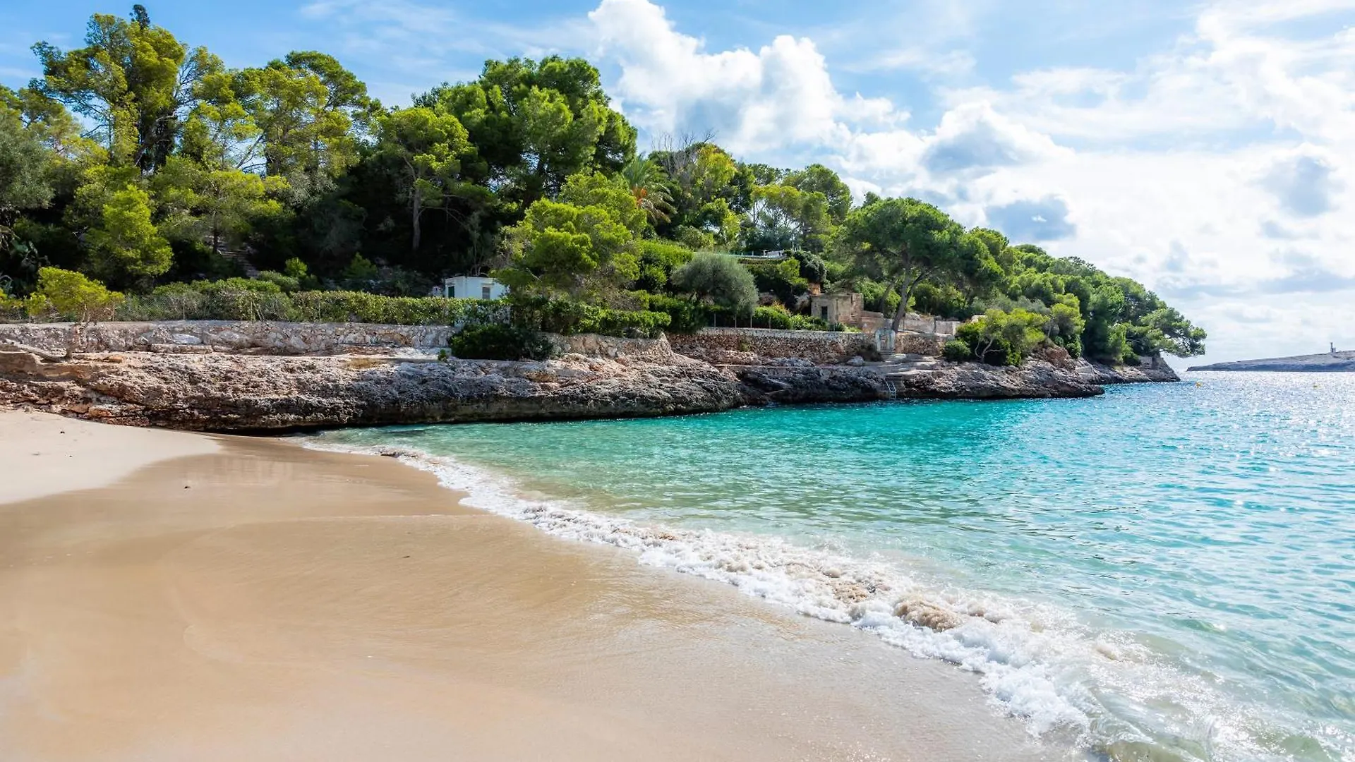 White Suites 2 Cala d'Or  Apartment